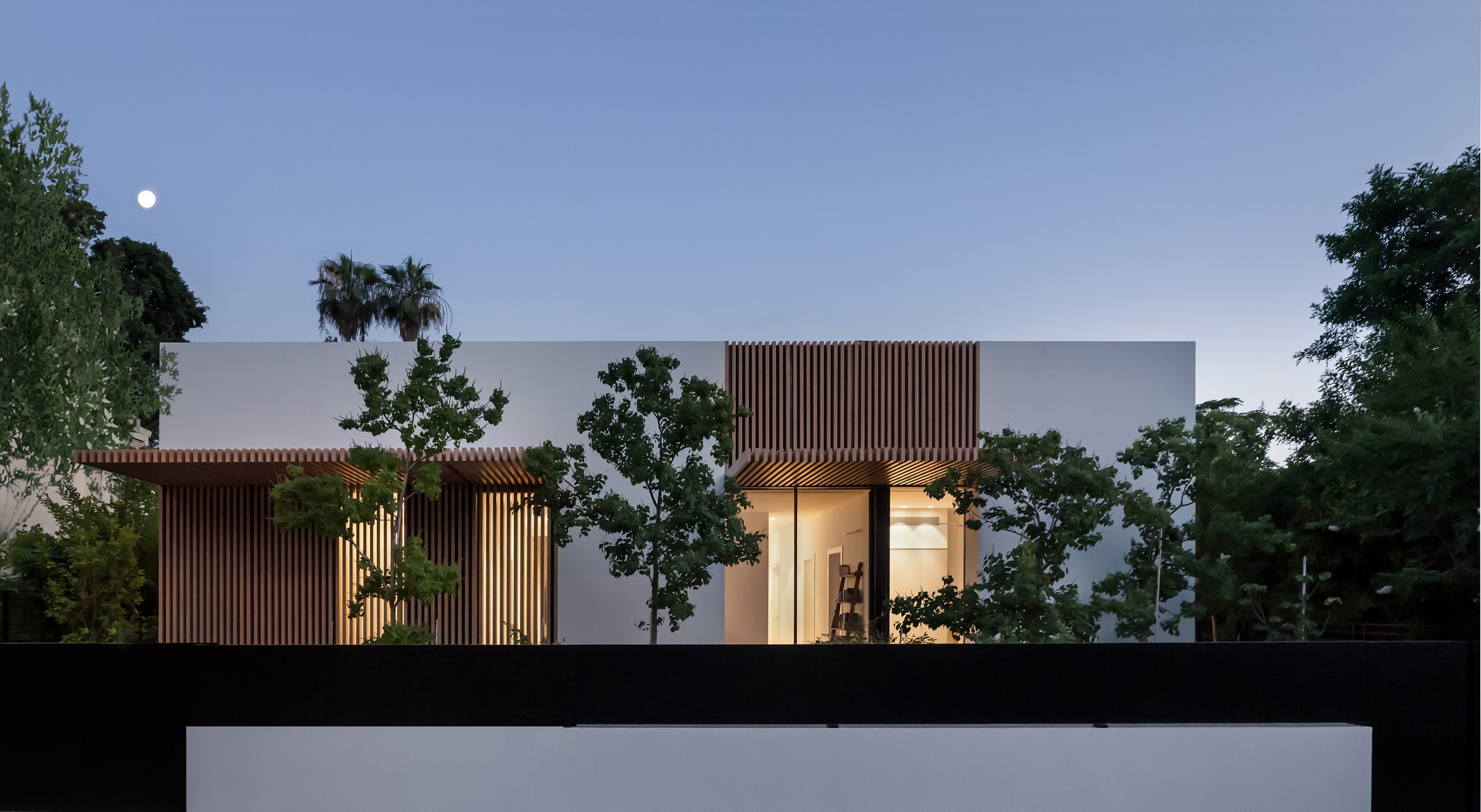ApexFine | Sliding System Innovation | Villa Osh